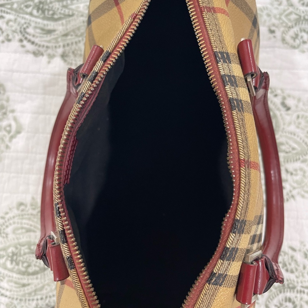 Burberry Tan and Red satchel with Classic Check Pattern - Picture 7 of 7